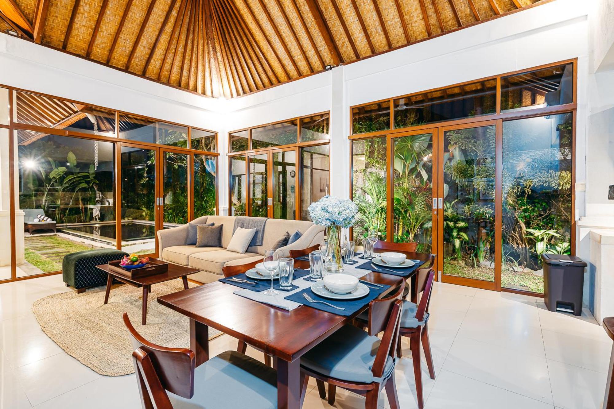 Mahayana Villa Batu Belig - Close To The Beach チャングー エクステリア 写真