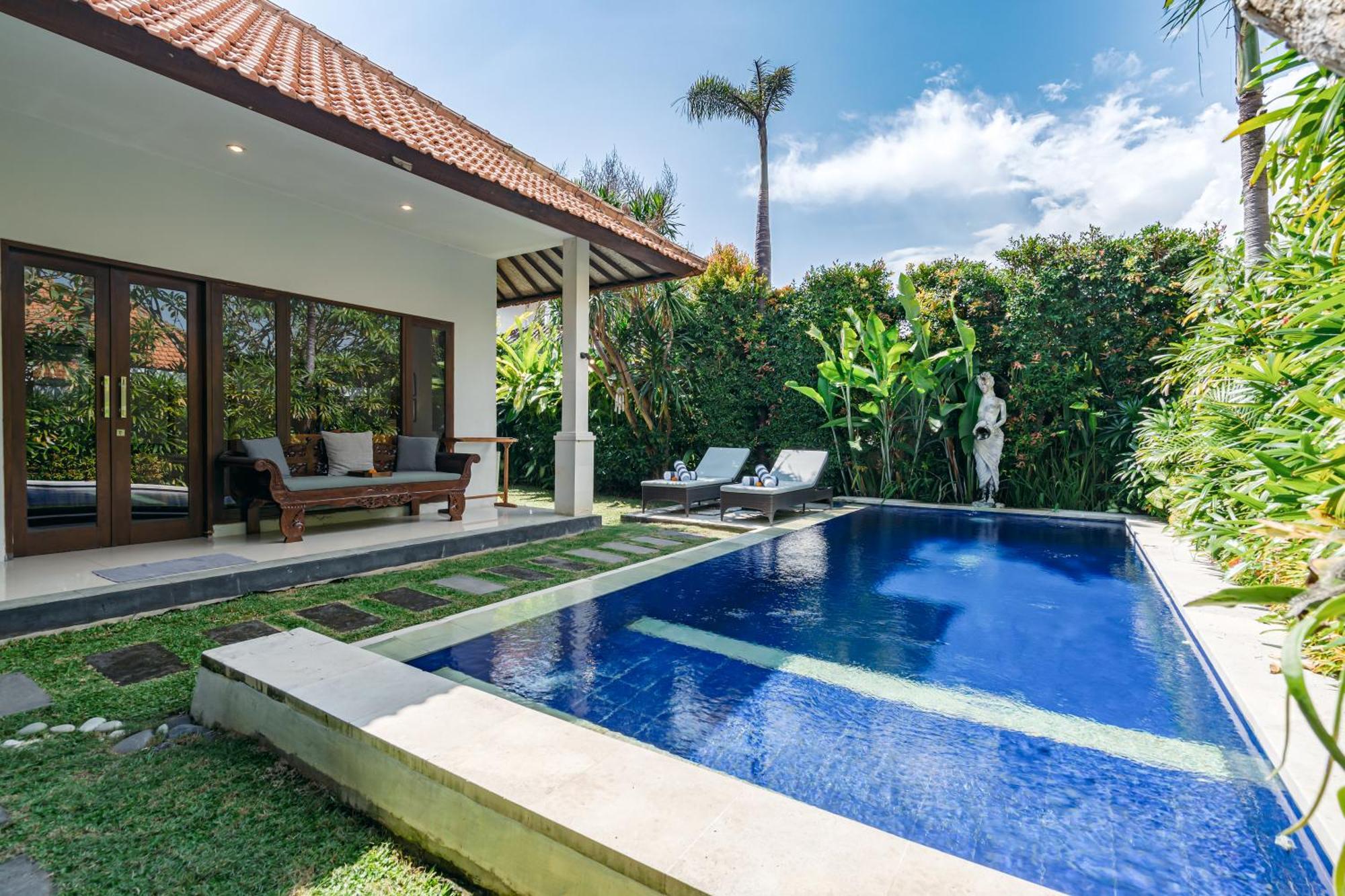 Mahayana Villa Batu Belig - Close To The Beach チャングー エクステリア 写真