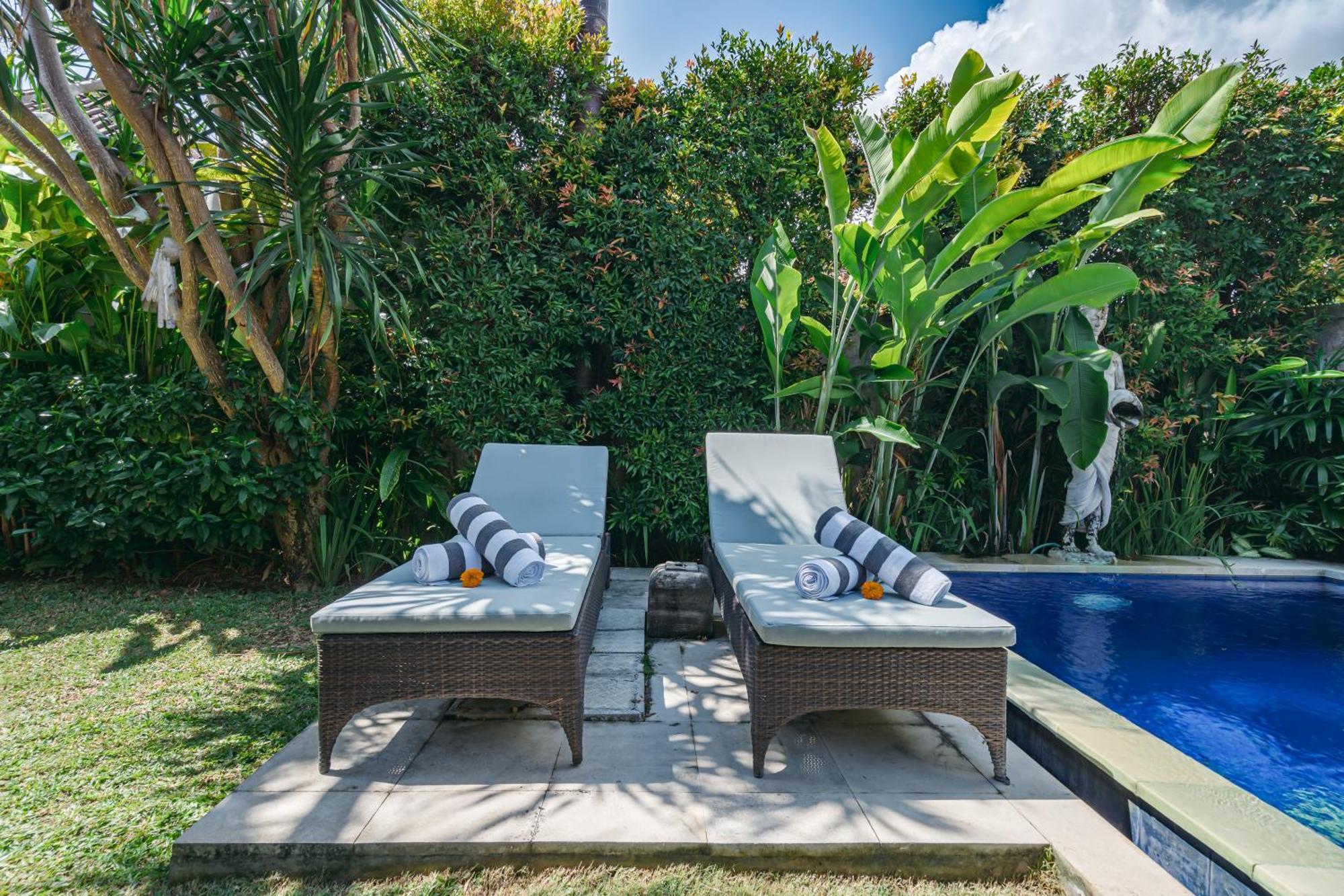 Mahayana Villa Batu Belig - Close To The Beach チャングー エクステリア 写真