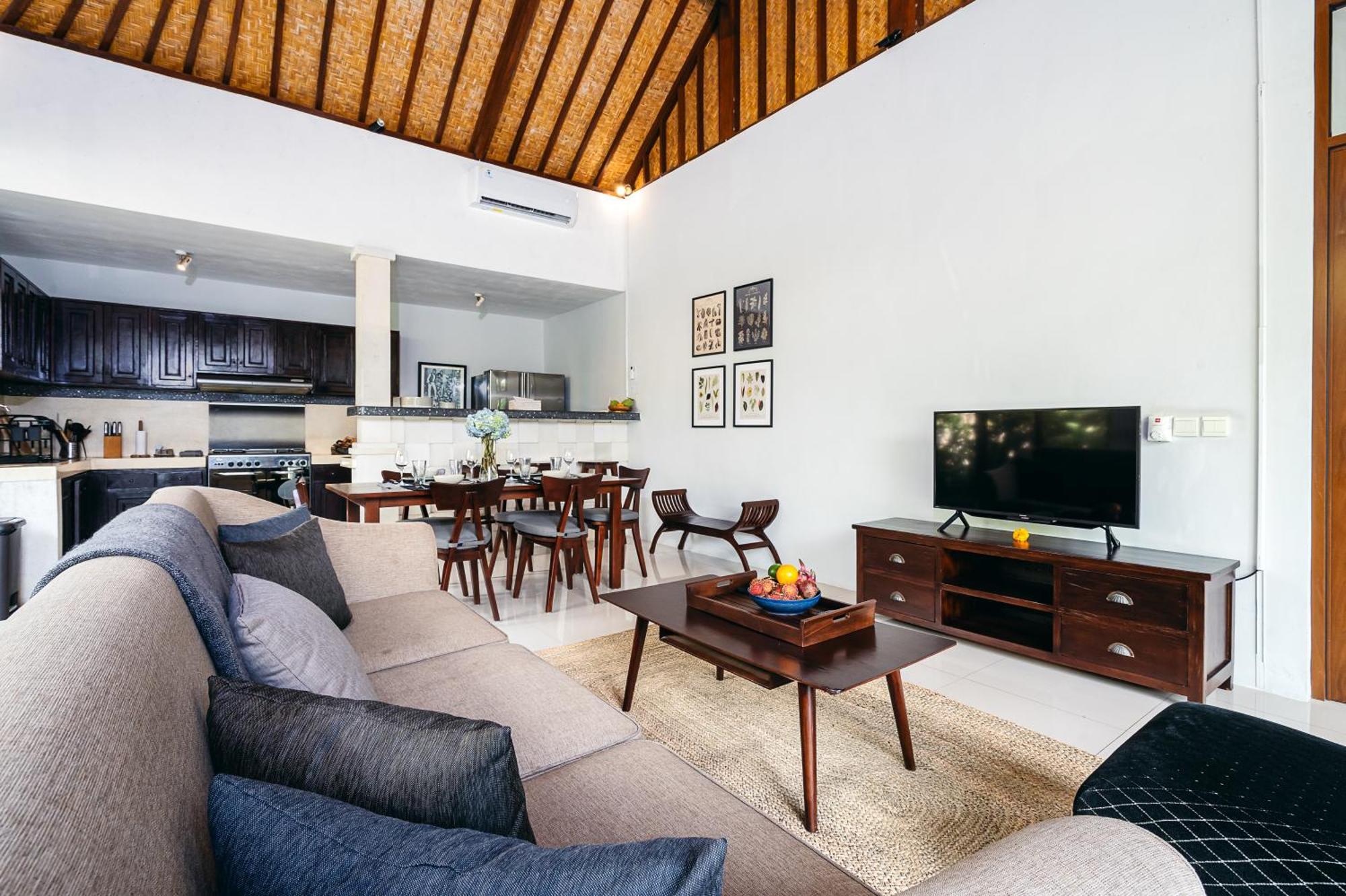 Mahayana Villa Batu Belig - Close To The Beach チャングー エクステリア 写真