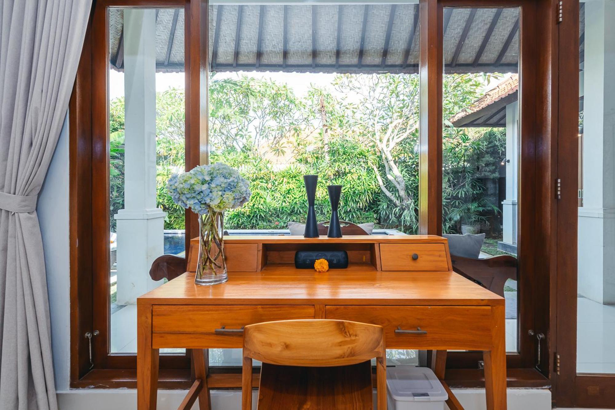 Mahayana Villa Batu Belig - Close To The Beach チャングー エクステリア 写真