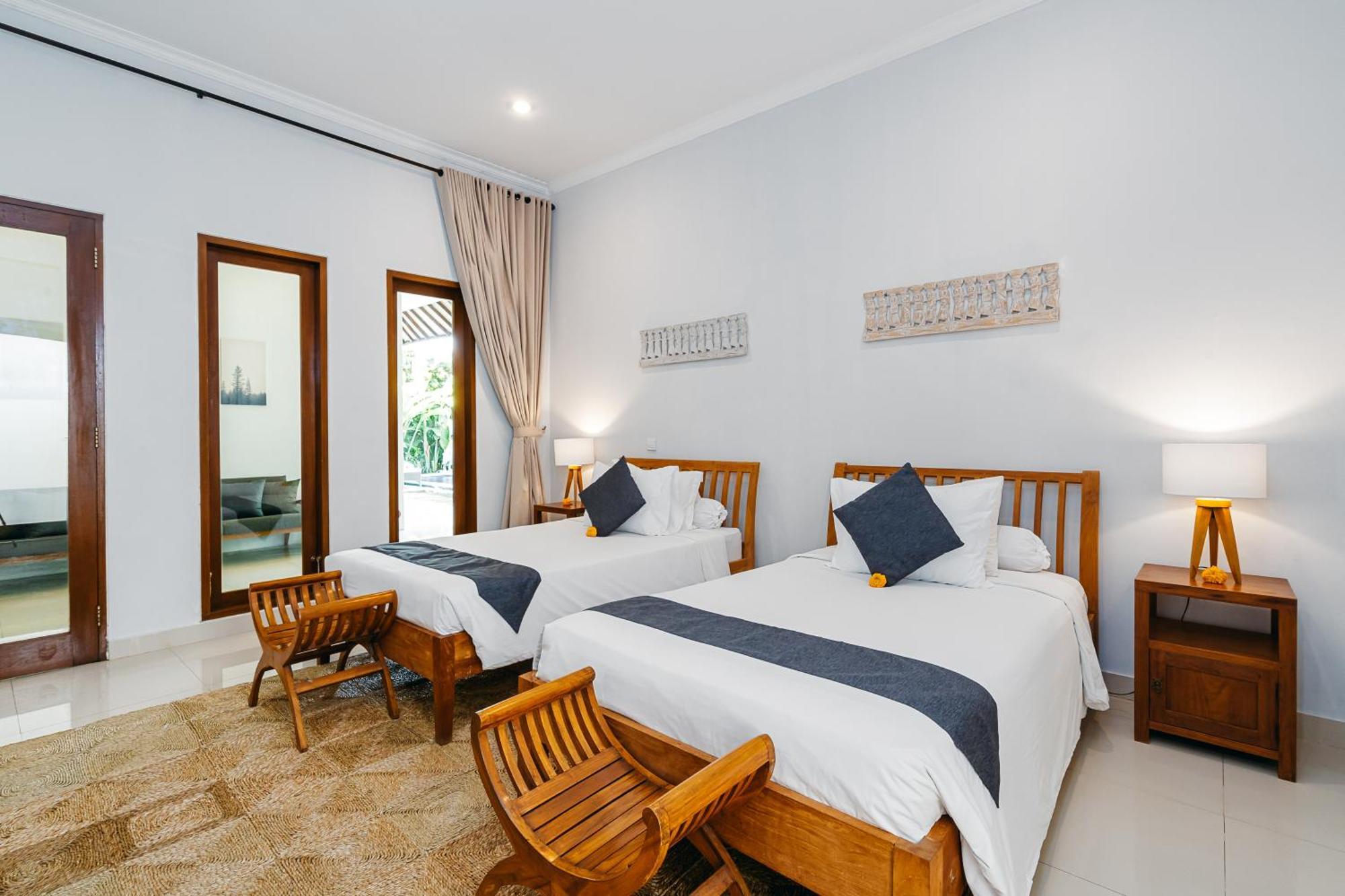 Mahayana Villa Batu Belig - Close To The Beach チャングー エクステリア 写真